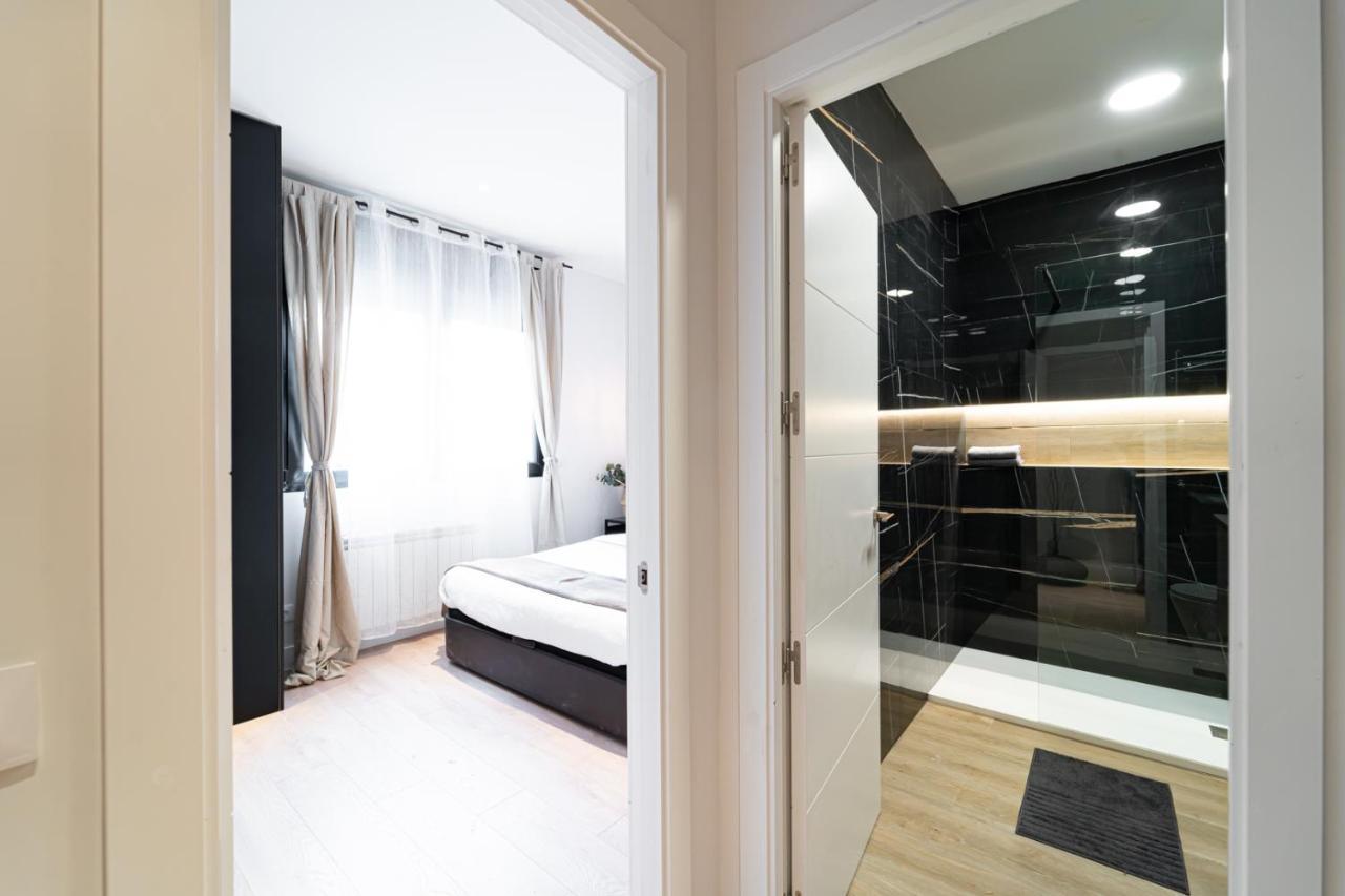 Edsam Madrid Apartments Black Eksteriør billede